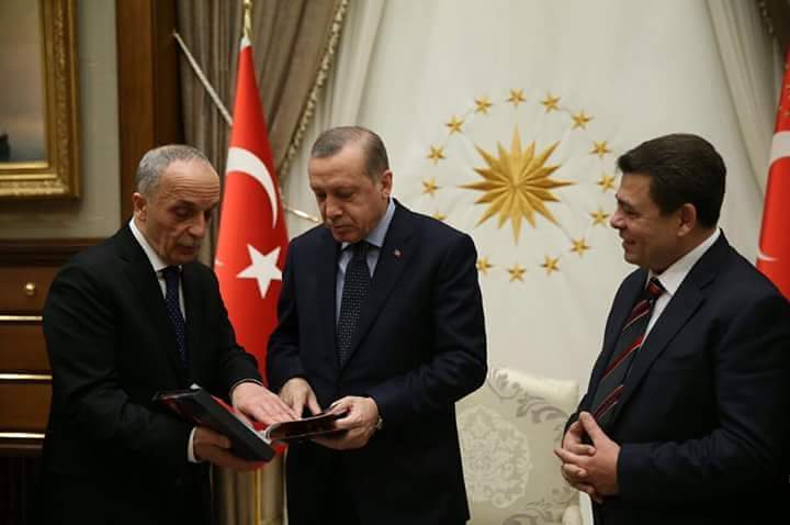 Türk-İş Cumhurbaşkanını Ziyaret Etti