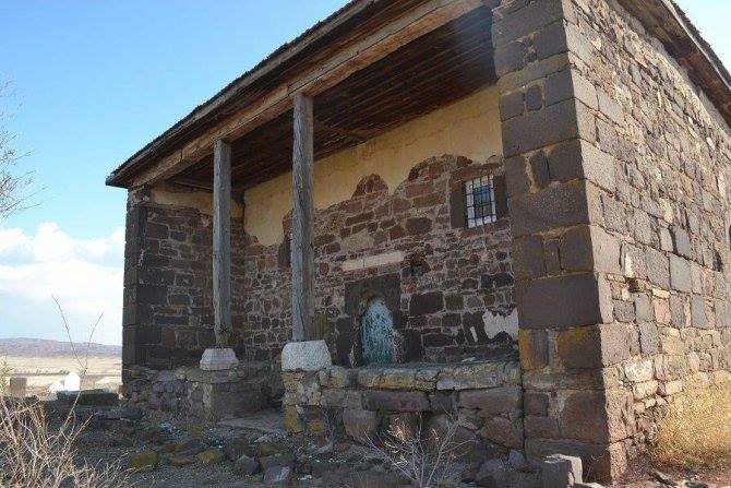 300 Yıllık Tarihi Cami Restore Edilmeyi Bekliyor