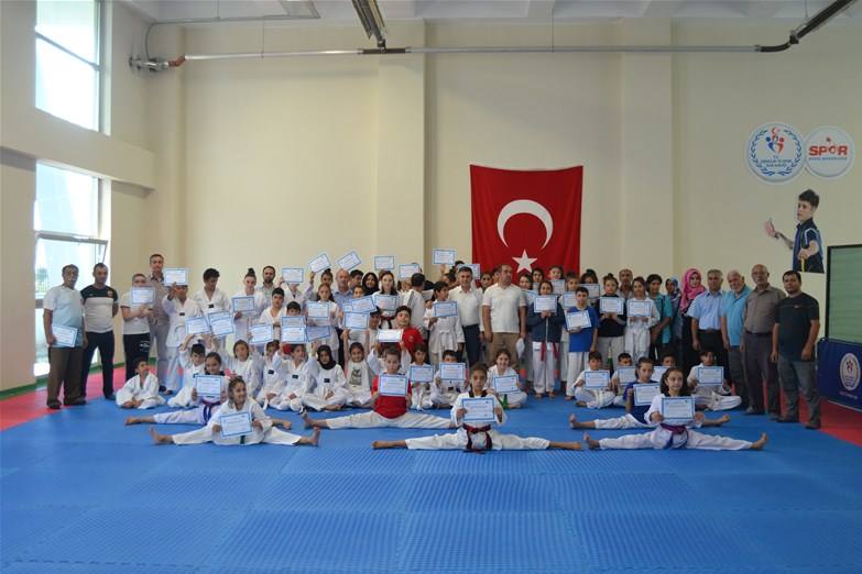 Kırıkkale’de Yaz Spor Okulları Sona Erdi