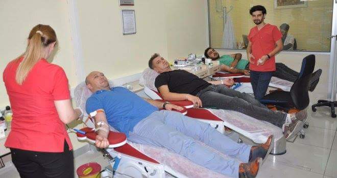 MHP Kan Bağışında Bulundu