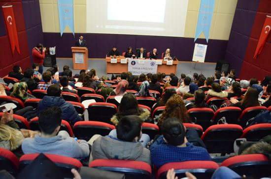 KÜ”de Sosyal Medya ve Bilişim Hukuku Konferansı Düzenlendi
