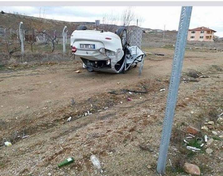 Şarlıoğlu Trafik Kazası Geçirdi