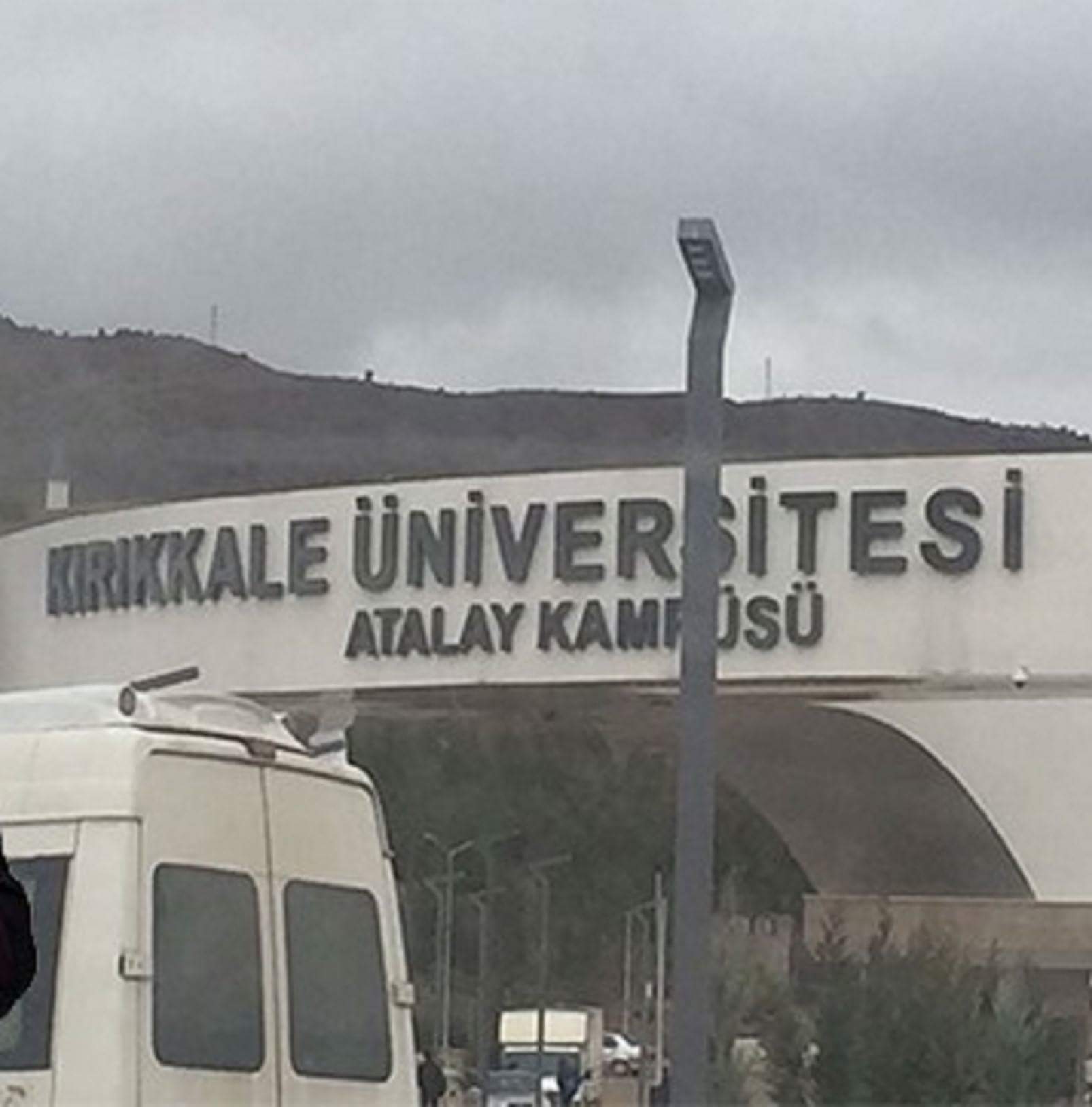 “Kırıkkale Üniversitesi’nde olup bitenleri gören ‘YÖK’ mu?”