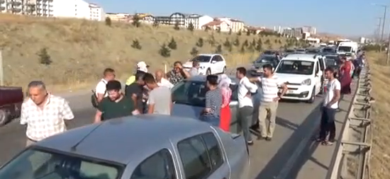 Kırıkkale’de Zincirleme Trafik Kazası 6 Yaralı