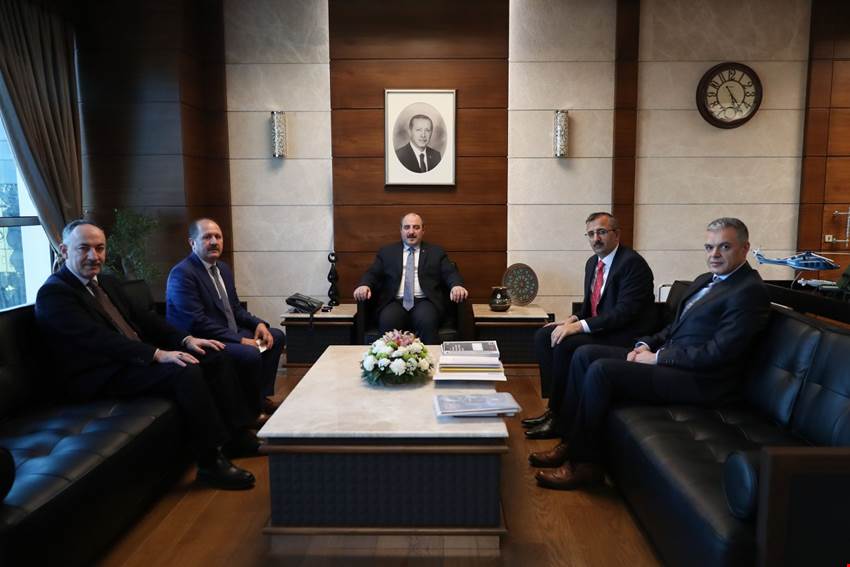 Vali Sezer, Sanayi ve Teknoloji Bakanı Mustafa Varank’ı Ziyaret Etti