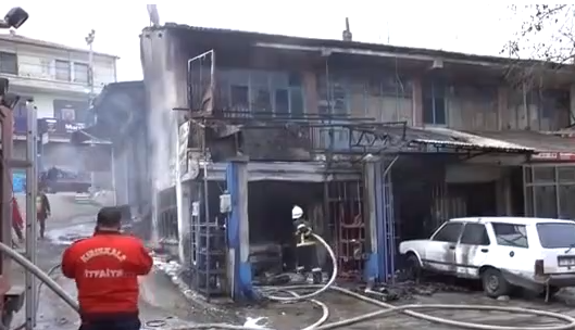 Eski Sanayi’de Yangın ”Video Haber”