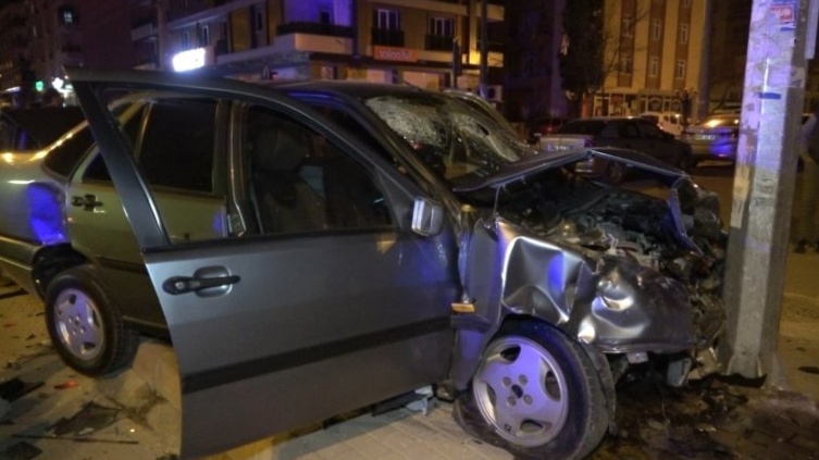 Kırıkkale’de Trafik Kazası 2’si Ağır 3 Yaralı