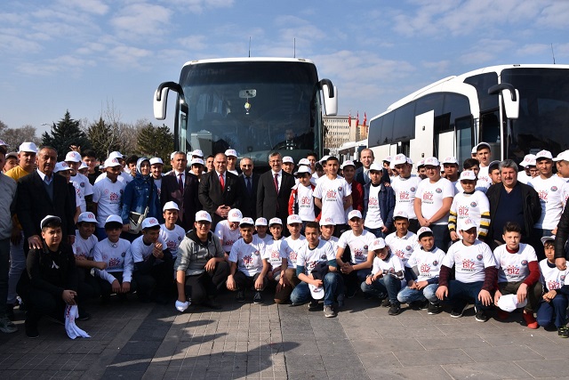 “Biz Anadoluyuz” Projesi Kapsamında 168 Genç İstanbul’a Gitti