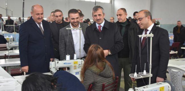 Vali Yunus Sezer, NCR Tekstil firmasına ait fabrikanın açılışına katıldı