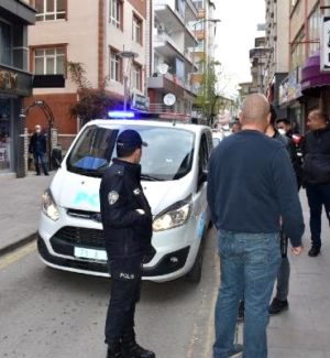 Kırıkkale’de Dernek Lokaline Baskın 16 Kişi Gözaltına Alındı