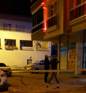 Kırıkkale’de Balkondan Atlayan Kadın Ağır Yaralandı (Güncelleme)