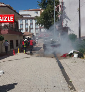 Kırıkkale’de Park Halindeki Otomobilde Yangın Çıktı