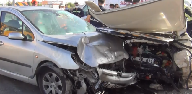 Kırıkkale’de Trafik Kazası 6 Kişi Yaralandı