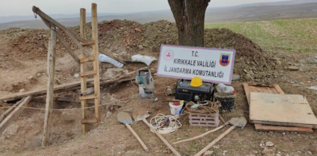 Kırıkkale’de Kaçak Kazı Yapan 9 Kişi Yakalandı