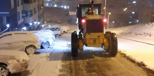 Yahşihan Belediyesi kar yağışına anında müdahale etti