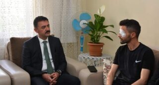 Kırıkkale Valisi Bülent Tekbıyıkoğlu’dan Yaralı Askere Evinde Ziyaret