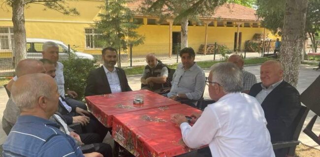 Ak Parti Kırıkkale İl Başkanı Mustafa Kaplan Çiftçileri Ziyaret Etti