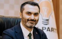Mustafa Kaplan’dan Sahte Sosyal Medya Hesabı Uyarısı