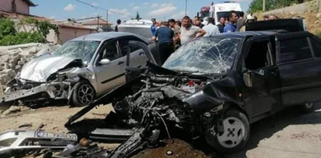Kırıkkale’de feci kaza 10 Yaralı