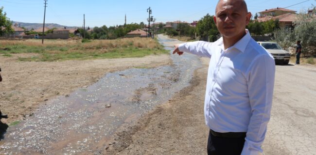 Ahmet Önal; “Kırıkkale’de Musluktan Akıtılımayan Su Cadde ve Sokağa Akıyor”