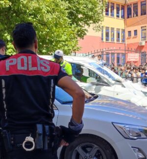 Kırıkkale’de 129 okul ve çevresinde 40 ekip ve 80 polis  görevlendirildi