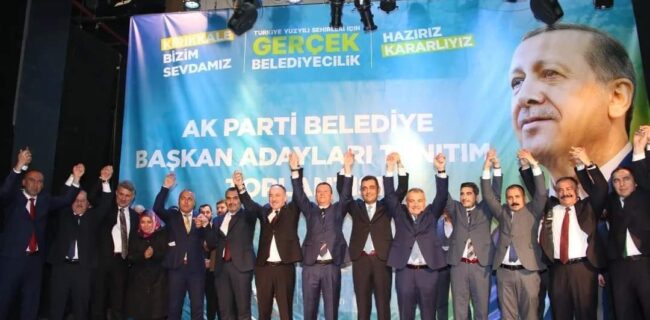AK Parti Kırıkkale’de Belediye Başkan Adaylarını Tanıttı
